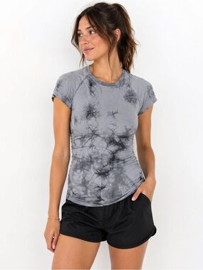 lululemon athletica Gray Tie-Dye Short Sleeve Athletic Tee
